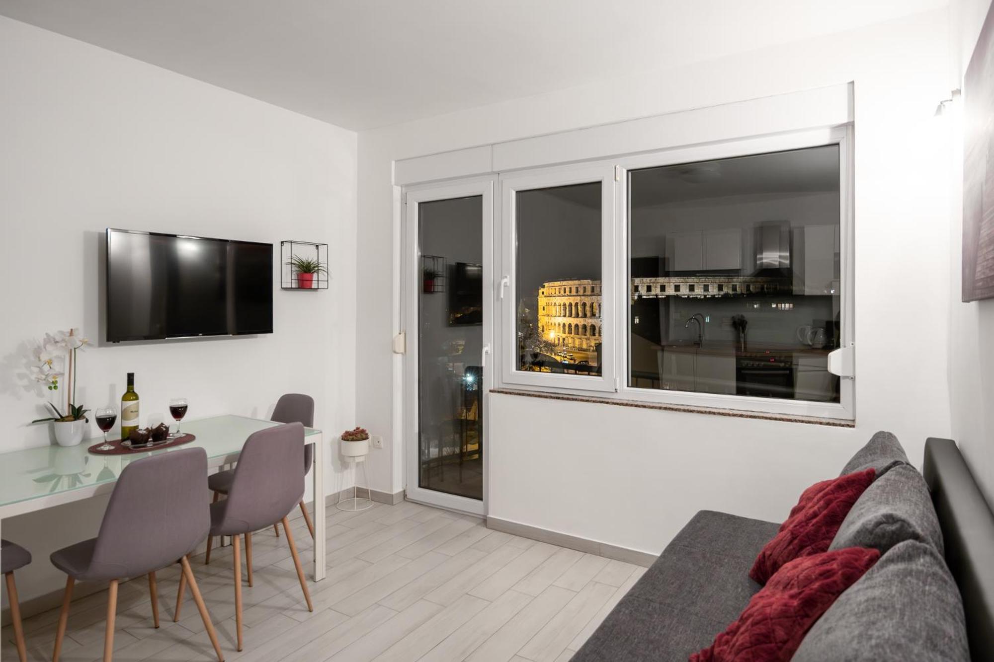 Ancora Center Apartment Пула Экстерьер фото